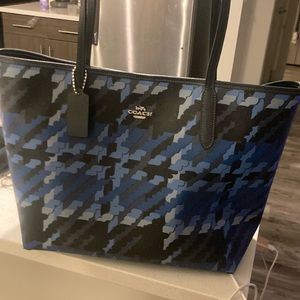 Coach tote